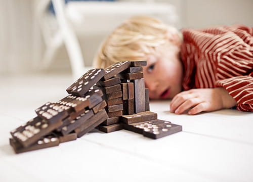 kaos i domino-brikkene